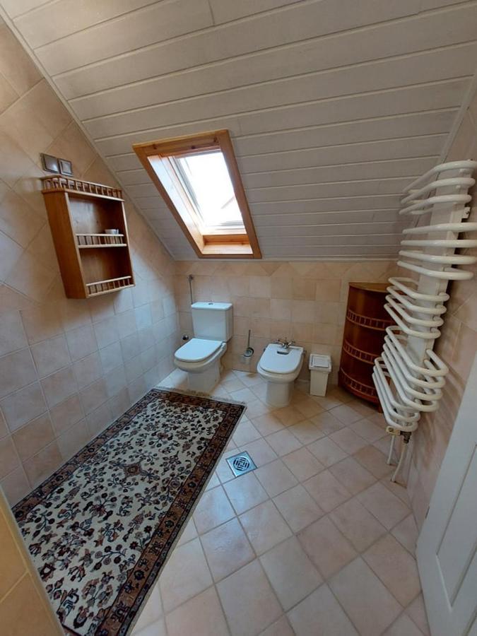 Апартаменти Gombos Apartman Гайдусобосло Екстер'єр фото