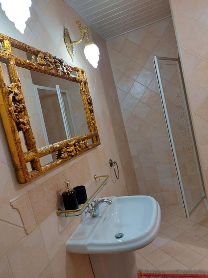 Апартаменти Gombos Apartman Гайдусобосло Екстер'єр фото
